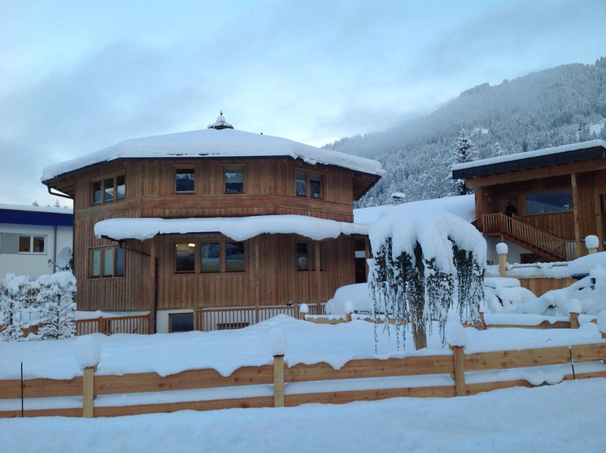 Ferienhaus Oktogon Itter Exteriör bild