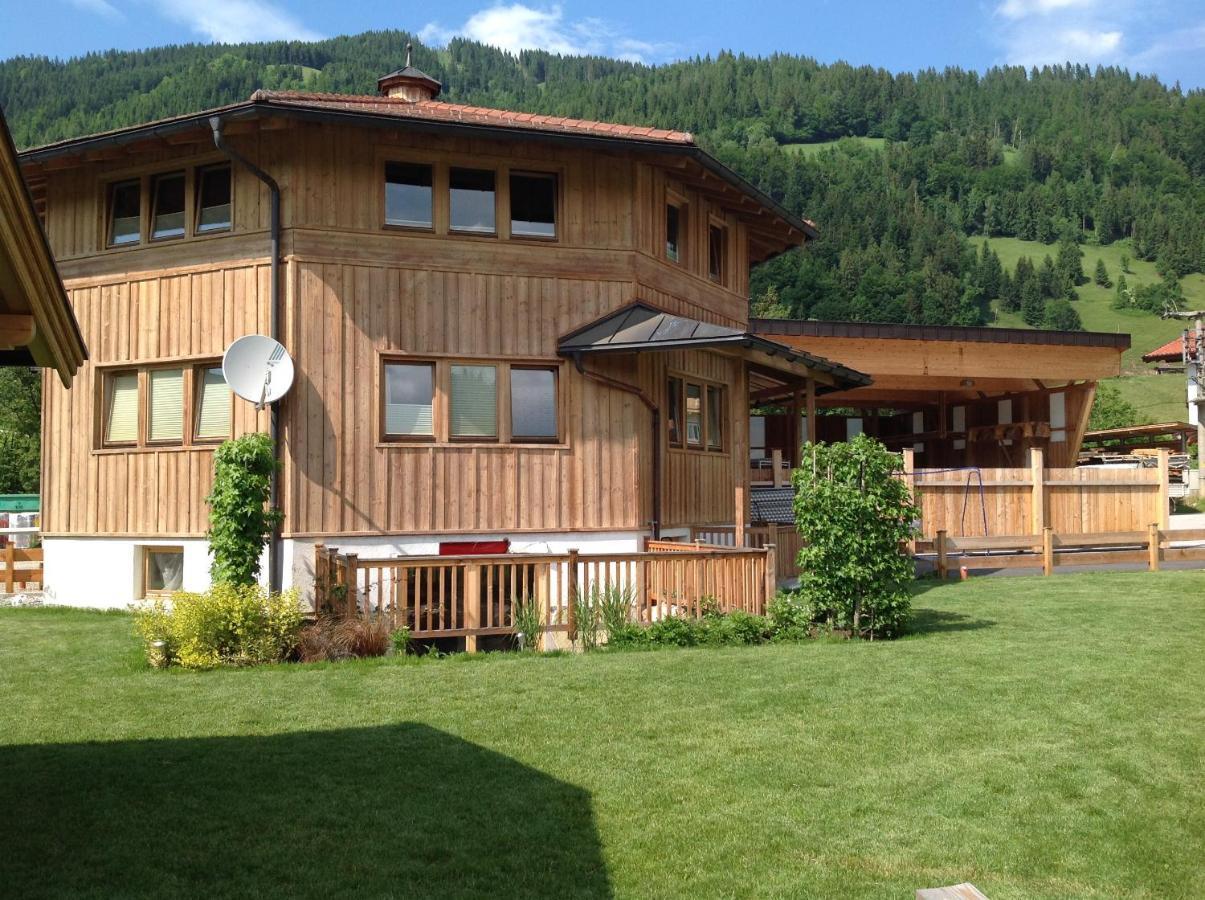 Ferienhaus Oktogon Itter Exteriör bild