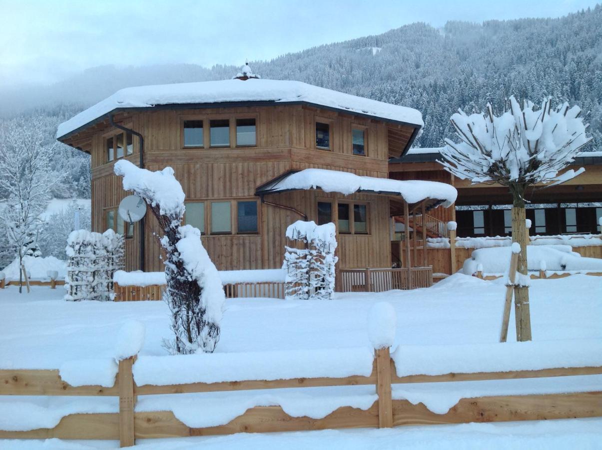 Ferienhaus Oktogon Itter Exteriör bild