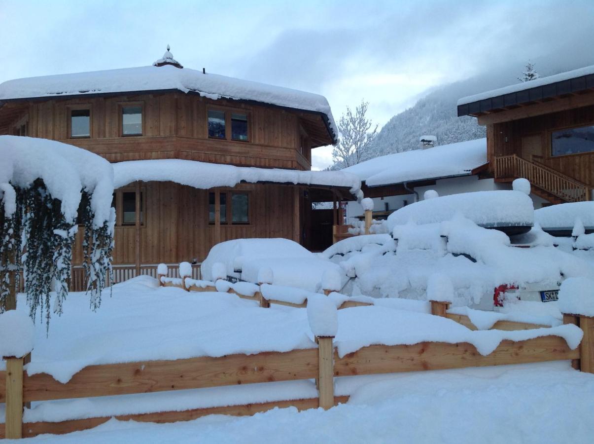 Ferienhaus Oktogon Itter Exteriör bild
